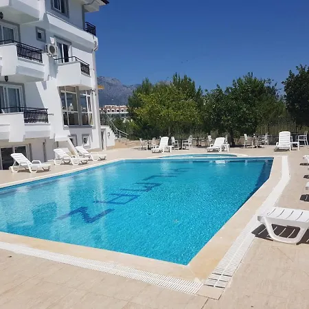 Hotel Elijah Kemer