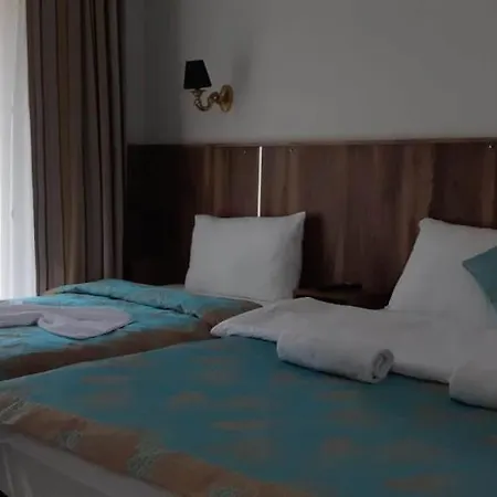Elijah Hotel 3*