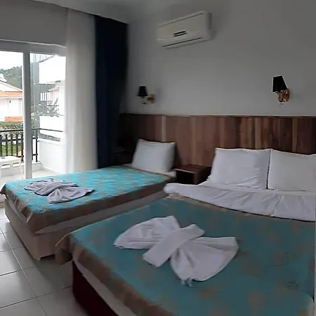 Elijah Otel 3*