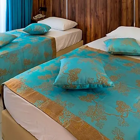 Elijah Otel 3*