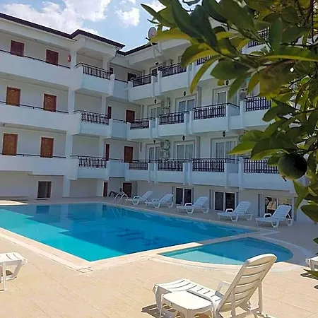 Otel Elijah Kemer