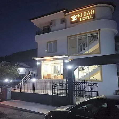 Hotel Elijah Kemer