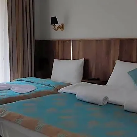 Elijah Otel Kemer