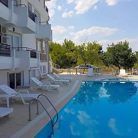 Hotel Elijah 3*